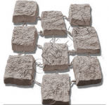 Формы пласт. для брусчатки на связях "Колотый гранит"